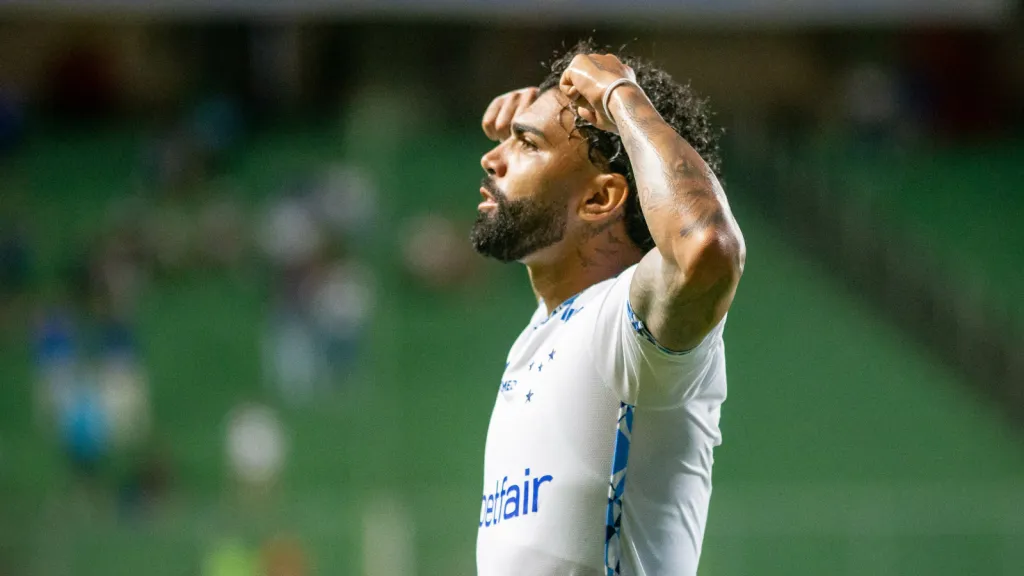 Gabigol jogador do Cruzeiro comemora seu gol durante partida contra o Itabirito (foto: Fernando Moreno/AGIF)