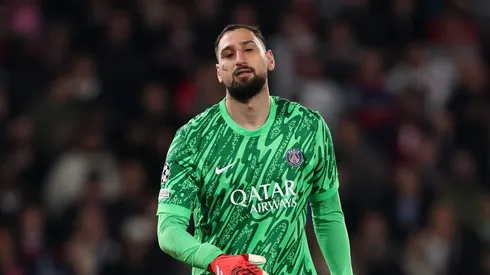 Donnarumma quer renovar com o PSG em meio a interesse de Inter e Bayern.