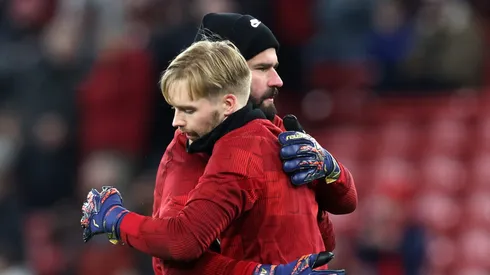 Manchester United pega todos de surpresa e quer anunciar badalado goleiro do Liverpool. (Photo by Clive Brunskill/Getty Images)
