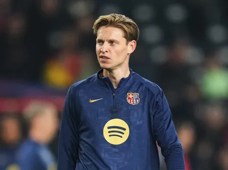 Hansi Flick aprova a continuidade de De Jong no Barcelona