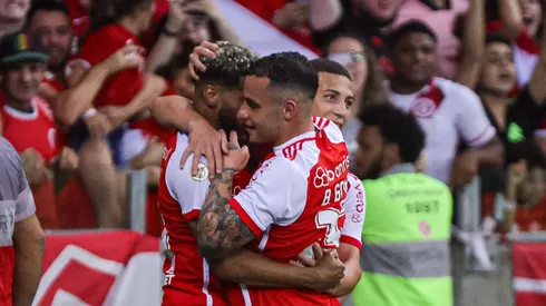 Internacional tem Gabriel Carvalho puxando a lista de joias coloradas.