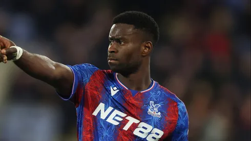 A possível saída de Marc Guehi para o Liverpool pode fazer o Crystal Palace segurar seu camisa 10, frustrando os planos dos Gunners.