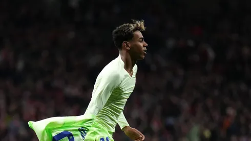 Lamine Yamal, um dos destaques da partida, afirmou que o resultado manda um recado claro aos rivais na disputa pelo título da La Liga. (Foto de Angel Martinez/Getty Images)