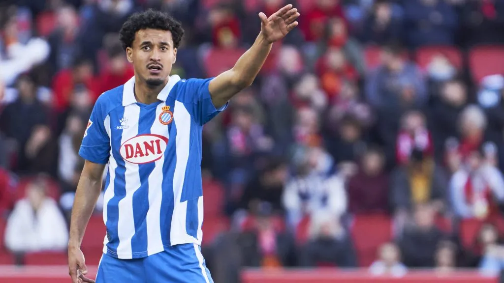 Omar El Hilali em jogo de La Liga. Foto: Rafa Babot/Getty Images