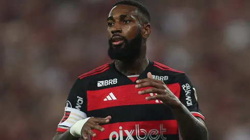 Flamengo pode receber proposta do futebol brasileiro por Gerson após recusar investida do Zenit (Photo by Wagner Meier/Getty Images)