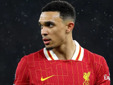Barcelona tenta acordo de última hora com Alexander-Arnold