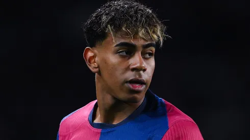 Craque do Barcelona deixa Yamal de lado e aponta o verdadeiro merecedor da Bola de Ouro (Photo by David Ramos/Getty Images)