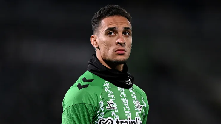 Antony antes de partida do Real Betis. (Photo by Octavio Passos/Getty Images)