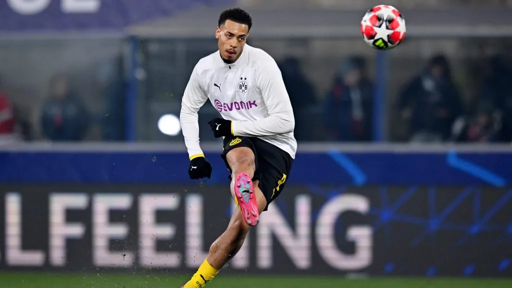 Nmecha em jogo do Borussia Dortmund. Foto: Alessandro Sabattini/Getty Images