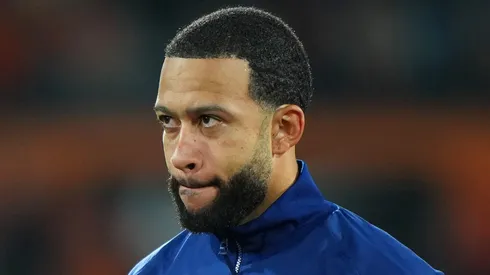 Torcedores do Corinthians causam revolta de holandes na Nations League e situação 'sobra' para Memphis Depay. (Photo by Alex Bierens de Haan/Getty Images)