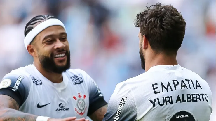 Corinthians conta com Memphis e Yuri Alberto para o Brasileirão. Foto: Pedro H. Tesch/Getty Images