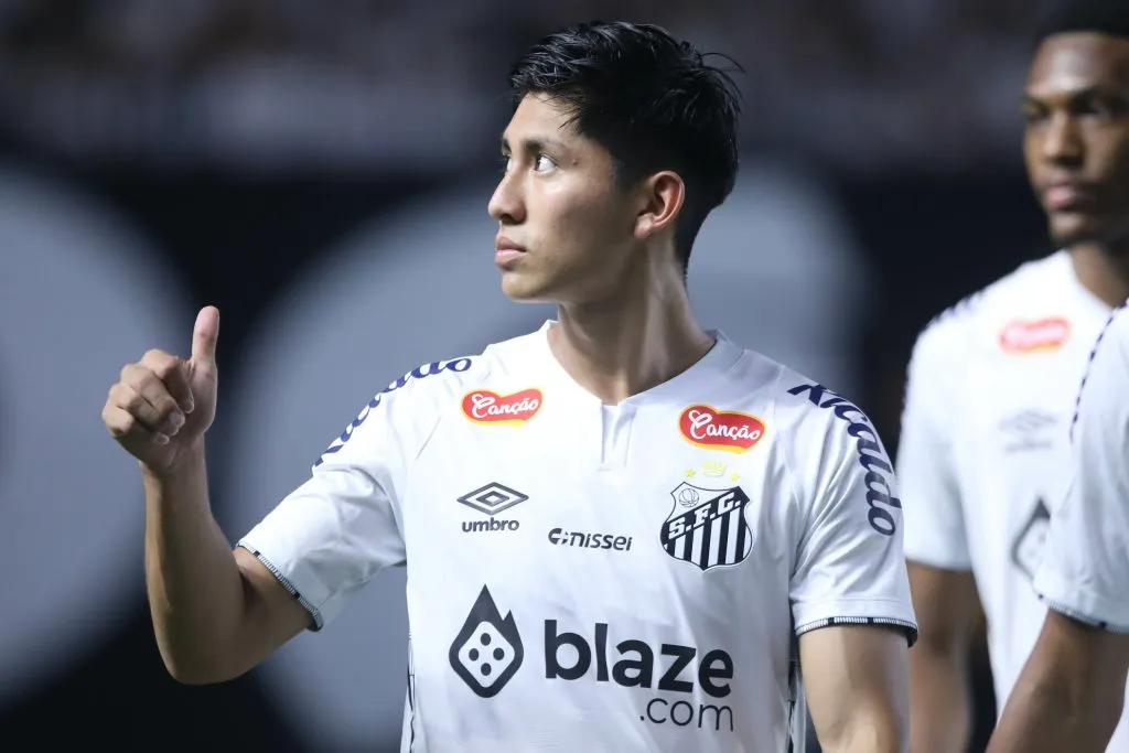 Miguelito vai jogar no América-MG até dezembro. Foto: Reinaldo Campos/AGIF