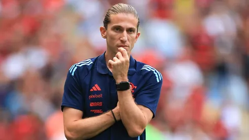 Rival carioca tenta acordo para tirar lateral do Flamengo de Filipe Luís. (Photo by Buda Mendes/Getty Images)