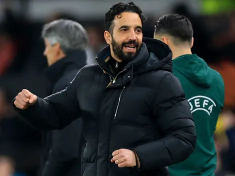 Manchester United vai pagar £62 milhões por Osimhen