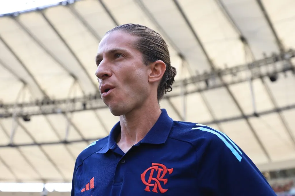 Filipe Luís em campo
