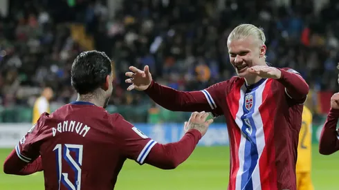 O camisa 9 marcou na goleada contra a Moldávia