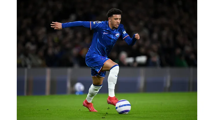 Jadon Sancho em campo pelo Chelsea. Jogador estava emprestado pelo Manchester United e é alvo da Juventus. Foto: Justin Setterfield/Getty Images