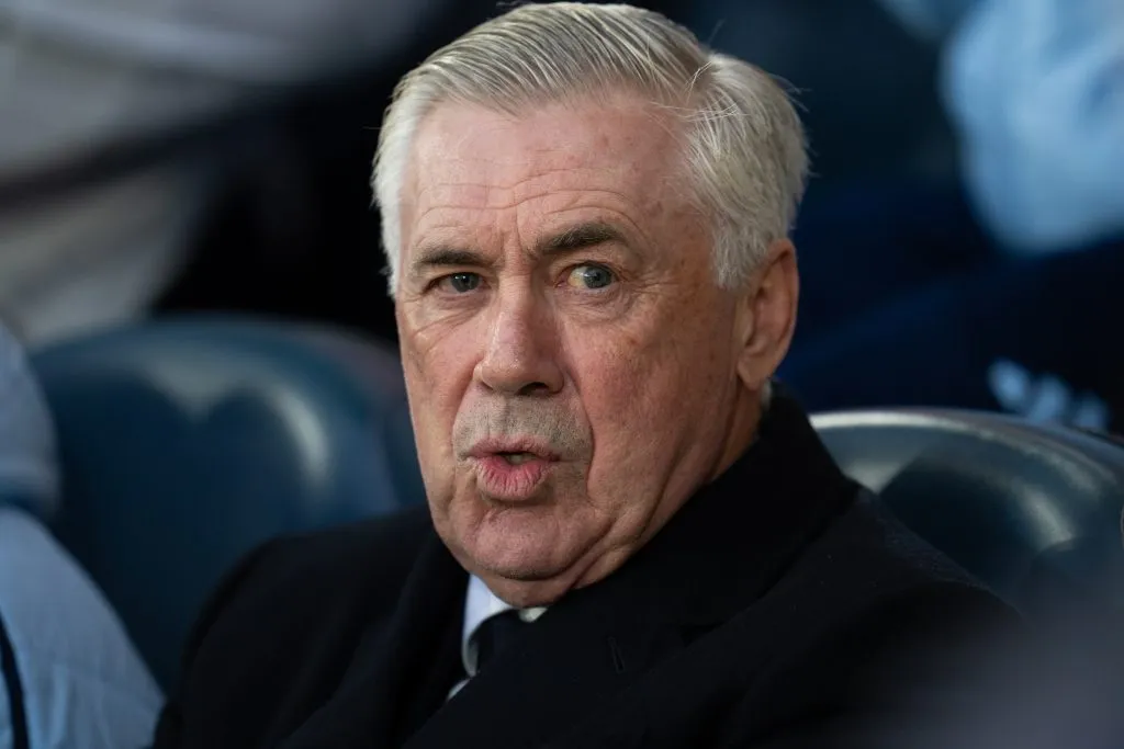 Ancelotti segue como nome favorito da entidade (Photo by Aitor Alcalde/Getty Images)