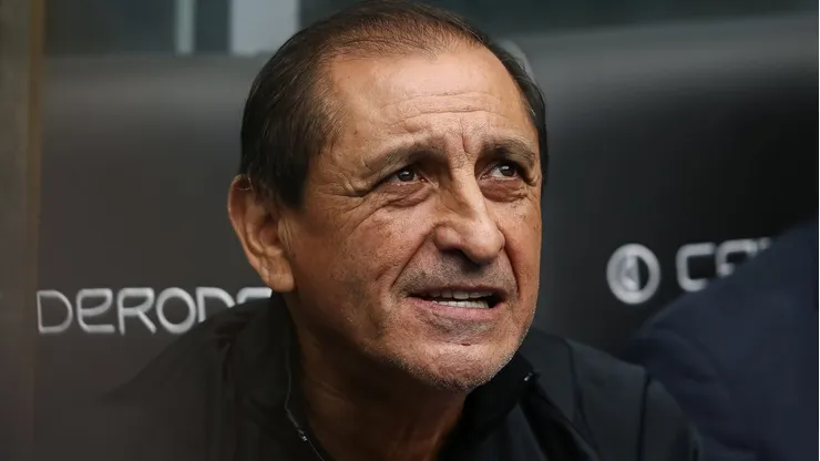 Corinthians pode vender atacante aprovado por Ramón Díaz para Rubro-Negro do Brasileirão. (Photo by Pedro H. Tesch/Getty Images)