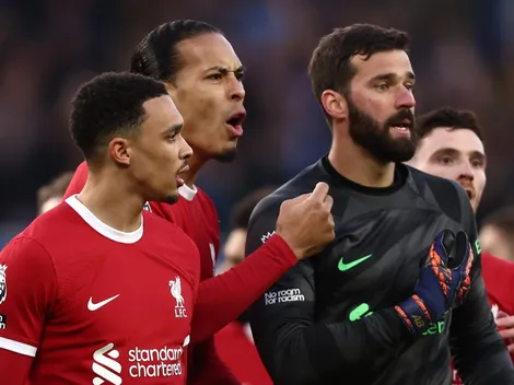 Barcelona tem encontro com agente de Arnold, mas desiste de acordo