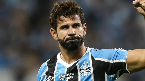 Ex-Grêmio e descartado pelo Palmeiras, Diego Costa pode fechar com time inesperado (Photo by Pedro H. Tesch/Getty Images)