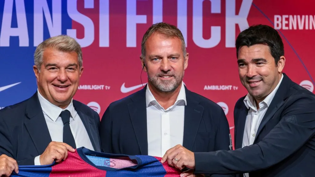 Joan Laporte, Hansi Flick e Deco