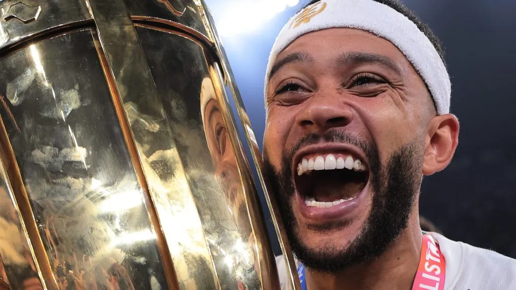 Memphis Depay foi campeão pelo Corinthians