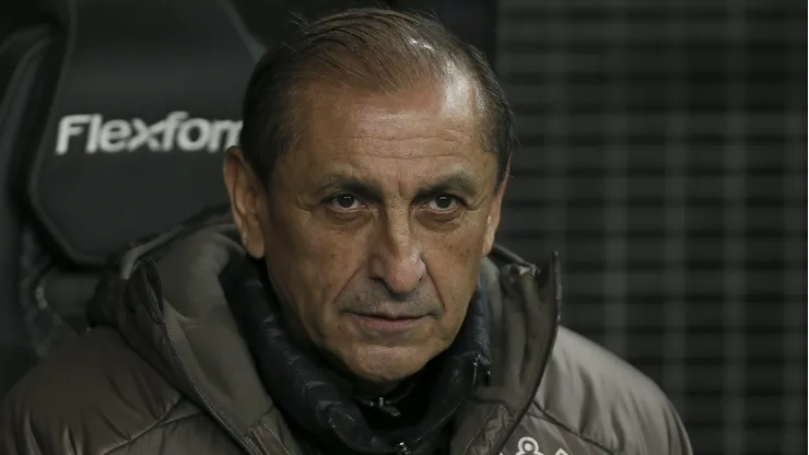 Ramón Díaz cogita deixar o Corinthians após o título do Paulistão, afirma jornalista. (Photo by Ricardo Moreira/Getty Images)