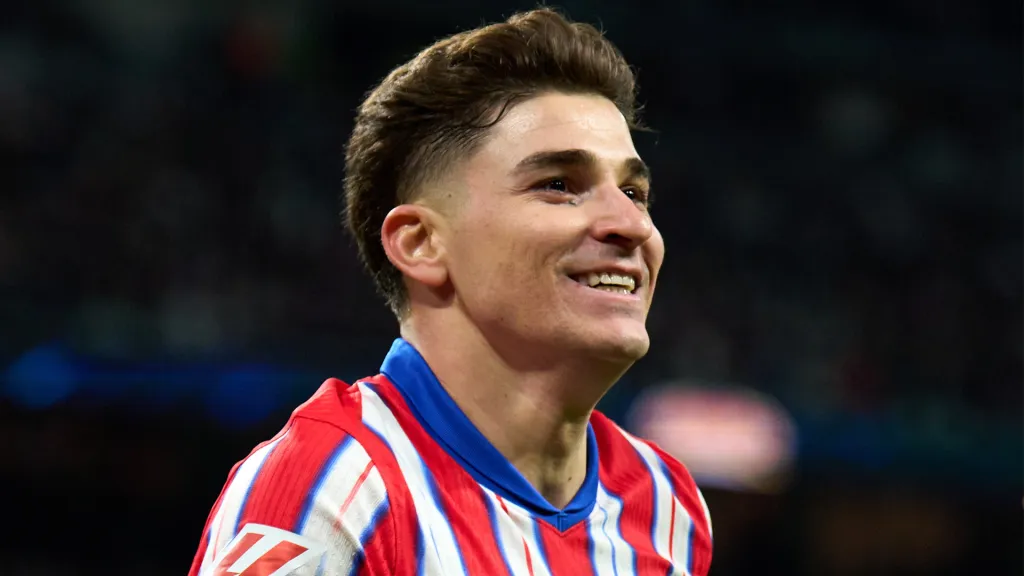Álvarez, alvo do Real Madrid, em ação com o Atlético. Foto: Angel Martinez/Getty Images
