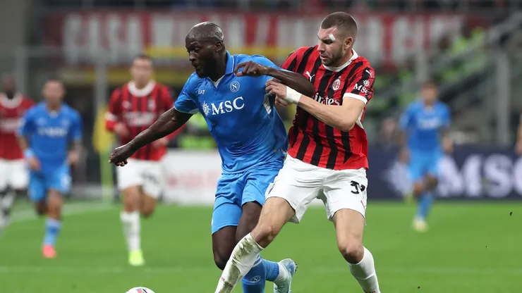 Pavlovic e Lukaku durante partida da Série A