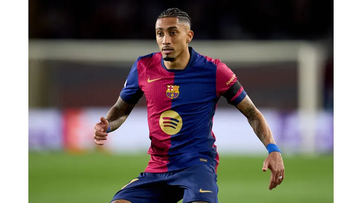 Raphinha em ação pelo Barcelona (Photo by Aitor Alcalde/Getty Images)