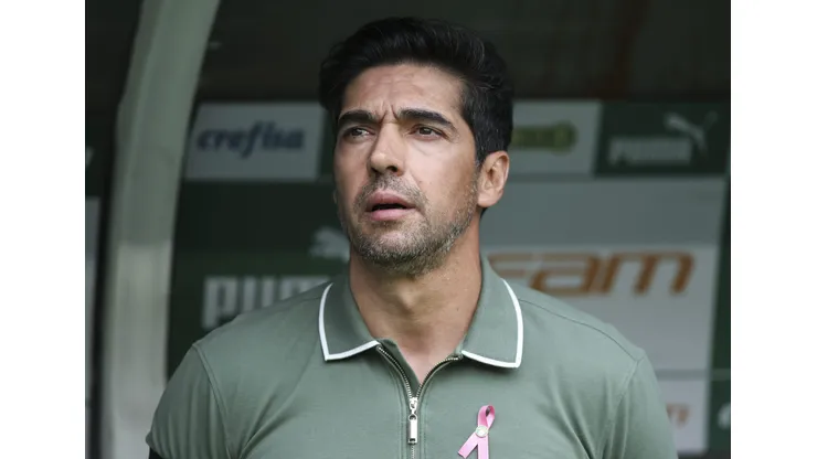 Abel Ferreira tem permanência garantida no Palmeiras. Foto: Alexandre Schneider/Getty Images