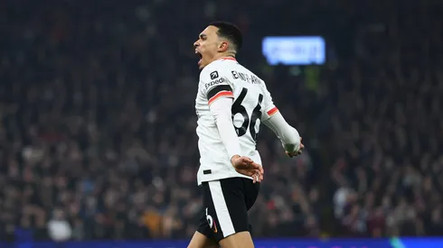 Arnold, do Liverpool, no Real Madrid ganha aprovação de ídolo do United.