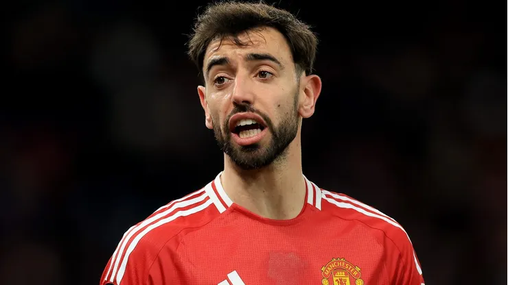 Bruno Fernandes aceita deixar o Manchester United e se aproxima de acerto com o Al-Hilal (Photo by Carl Recine/Getty Images)