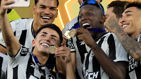 Flamengo pega todos de surpresa e pode assinar com ex-craque do Botafogo para o Super Mundial. Foto: Buda Mendes/Getty Images