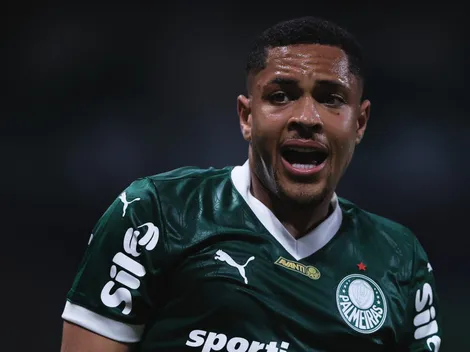 Jogos sem marcar de Vitor Roque é comentado na Espanha