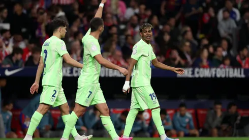 Ferran Torres, do FC Barcelona, comemora após marcar o primeiro gol de sua equipe durante a semifinal da Copa do Rei entre Atlético de Madrid e FC Barcelona no Riyadh Air Metropolitano, em 2 de abril de 2025, em Madrid, Espanha. (Foto por Florencia Tan Jun/Getty Images)