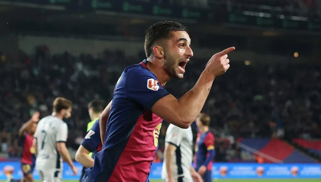 Barcelona vai à final da Copa do Rei e Ferran Torres ‘intimida’ Real Madrid