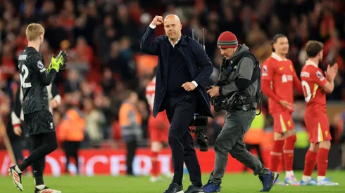 Arne Slot, técnico do Liverpool (Photo by Carl Recine/Getty Images)