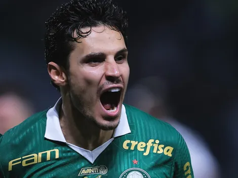Diretor toma decisão sobre futuro de Raphael Veiga no clube