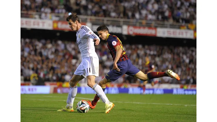 Relembre momentos marcantes do último duelo decisivo entre os gigantes espanhóis e entenda por que essa rivalidade vai muito além das quatro linhas. (Foto por Denis Doyle/Getty Images)