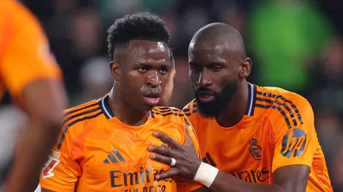 Zagueiro aconselha o novo reforço do Real Madrid. Foto: Fran Santiago/Getty Images