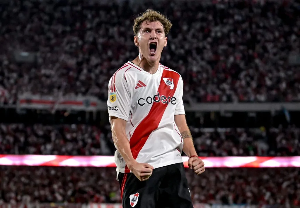 Colidio é monitorado pelo Fla (Photo by Marcelo Endelli/Getty Images)