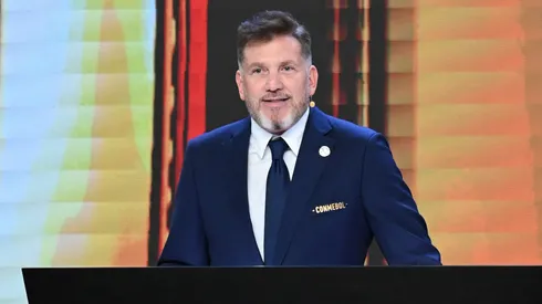 Alejandro Domínguez é presidente da Conmebol (Photo by Christian Alvarenga/Getty Images)