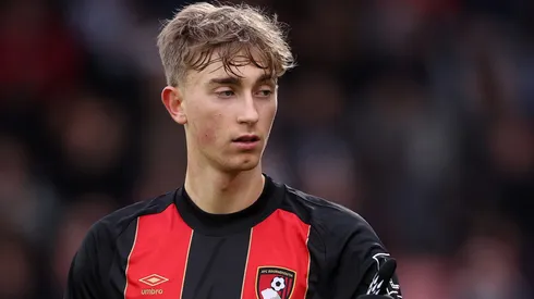 Dean Huijsen, do Bournemouth, alvo do Real Madrid. (Photo by Warren Little/Getty Images)