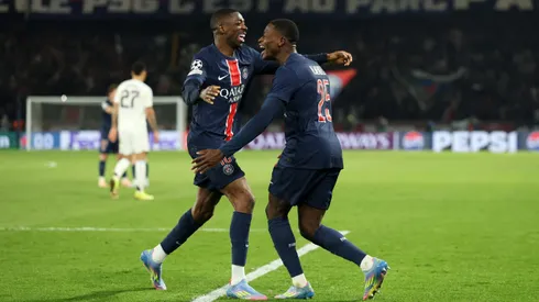 Nuno Mendes e Dembélé comemorando gol do PSG. Foto: Carl Recine