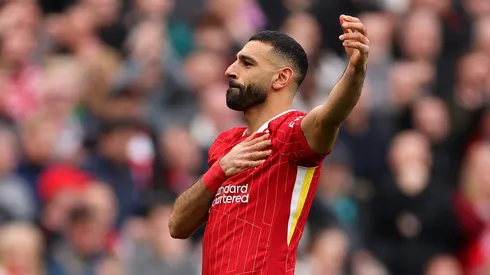Mohamed Salah comemora durante partida do Liverpool