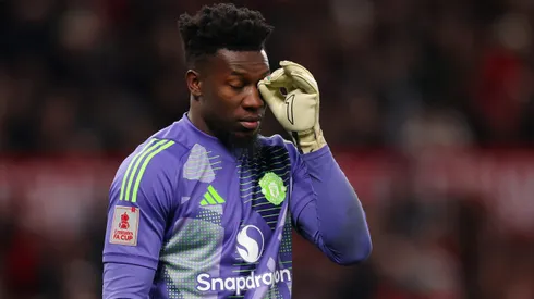 André Onana em jogo do Manchester United. Clube inglês busca um substituto para o goleiro. Foto: Carl Recine