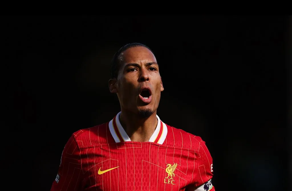Van Dijk em campo