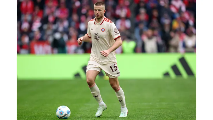 Aos 31 anos, Eric Dier é anunciado como novo reforço do Monaco. (Foto de Alexander Hassenstein/Getty Images)